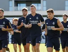 皇家马德里俱乐部个别球迷发表辱华言论 皇家马德里俱乐部个别球迷发表辱华言论