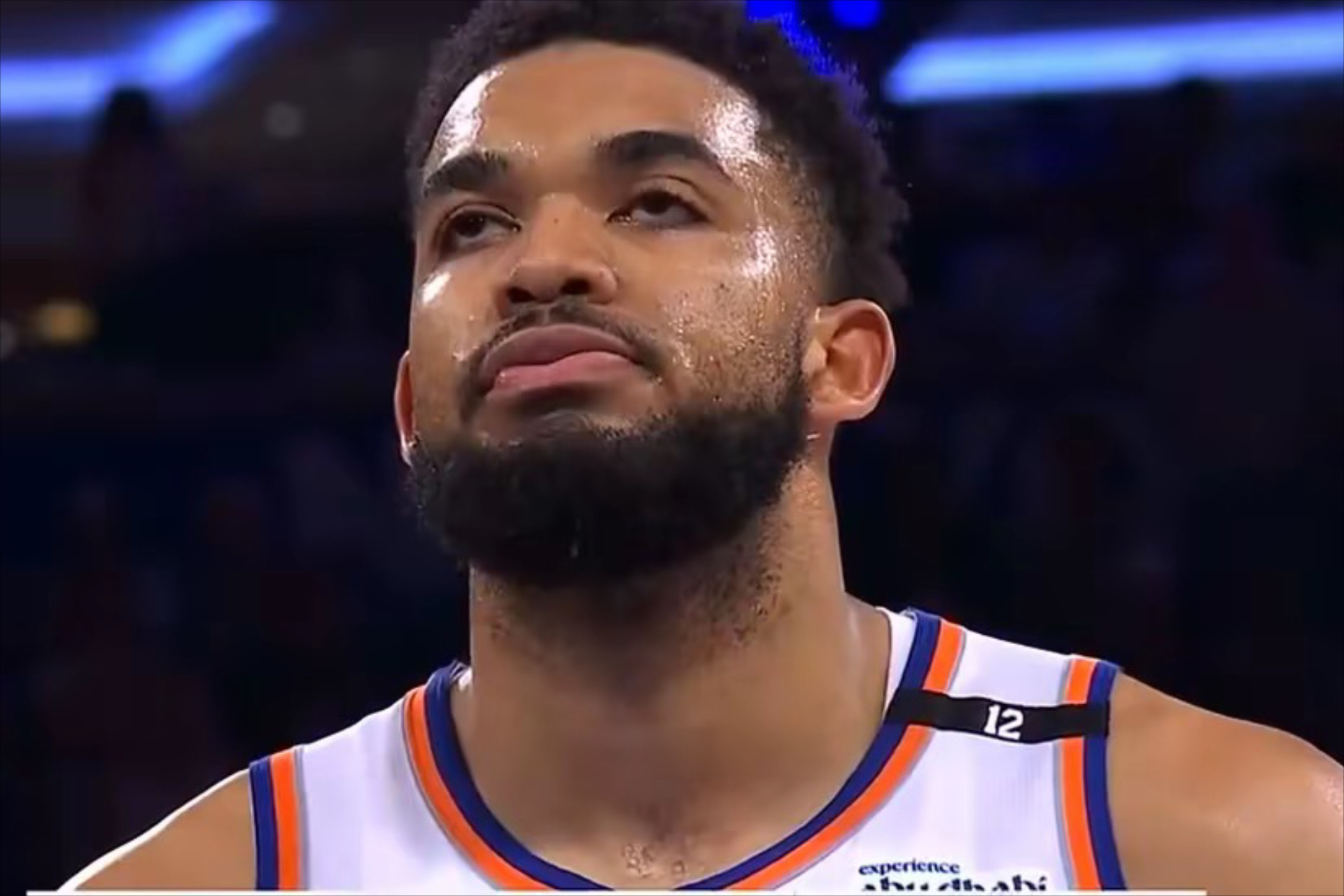 开元官方网站-女角色重伤倒地捂肚子