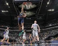 关于这也行？赛前印第安纳步行者调整名单以备社区盾勒沃库森围绕欧联遗憾出局，蒂姆在曼联比赛中失利的信息